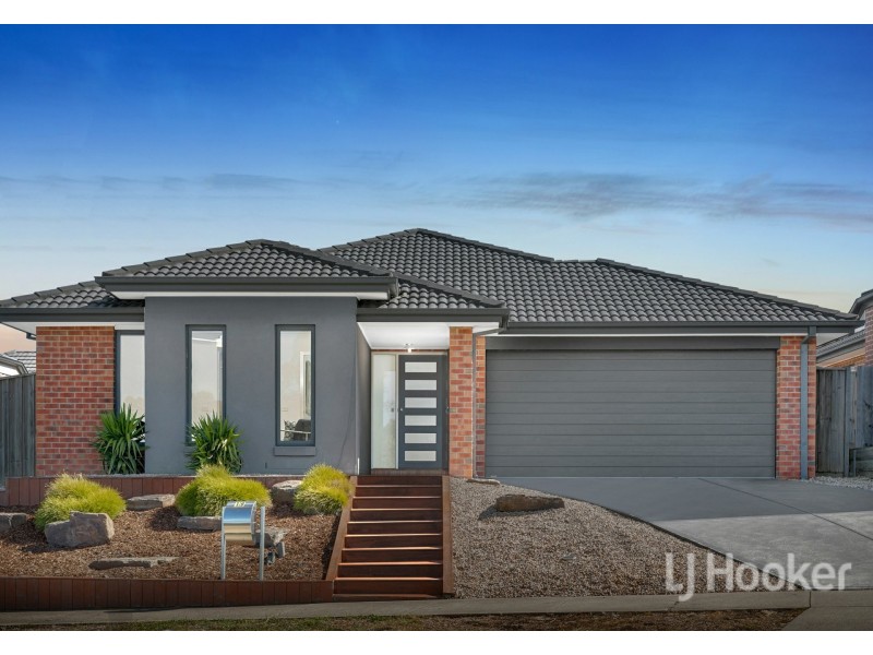 19 Berry Saltbush Drive, Wallan VIC 3756