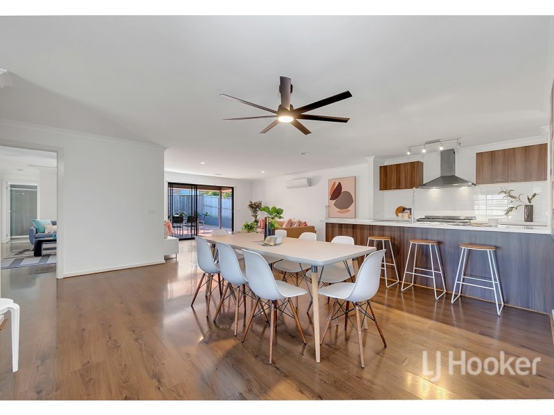 19 Berry Saltbush Drive, Wallan VIC 3756