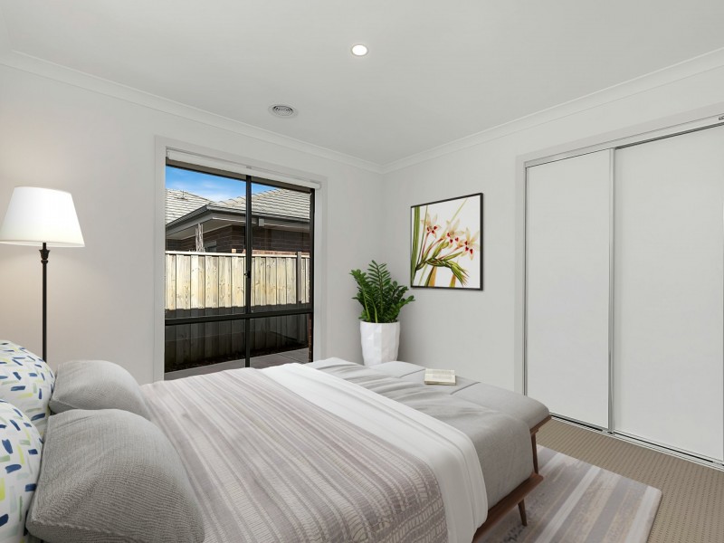 19 Berry Saltbush Drive, Wallan VIC 3756