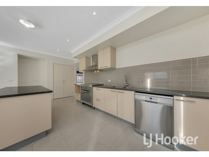 171 Wallara Waters Boulevard, Wallan VIC 3756