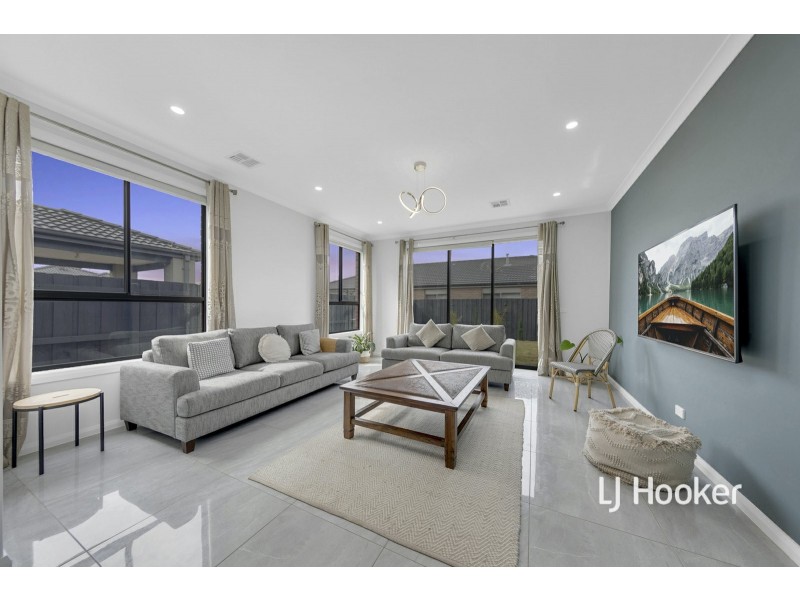 8 Westgate Avenue, Wallan VIC 3756