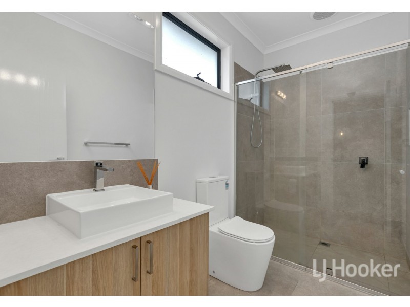 8 Westgate Avenue, Wallan VIC 3756