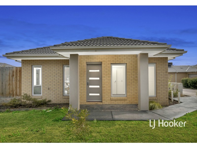 Unit 1/141 Dudley Street, Wallan VIC 3756