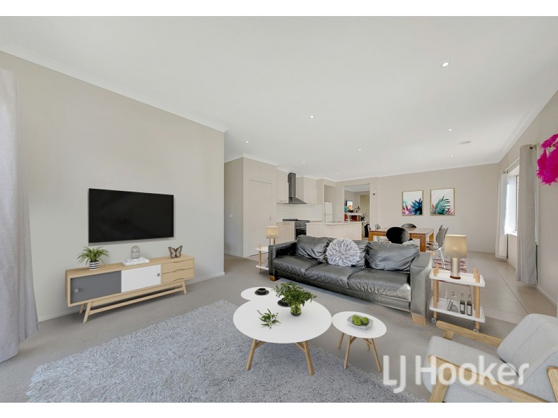 48 Holly Drive, Wallan VIC 3756