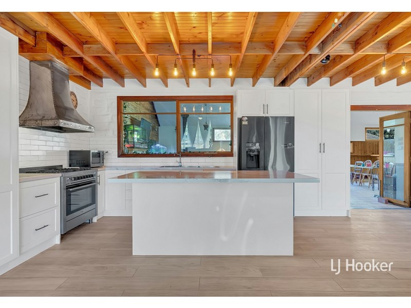 15 Windsor Drive, Wallan VIC 3756