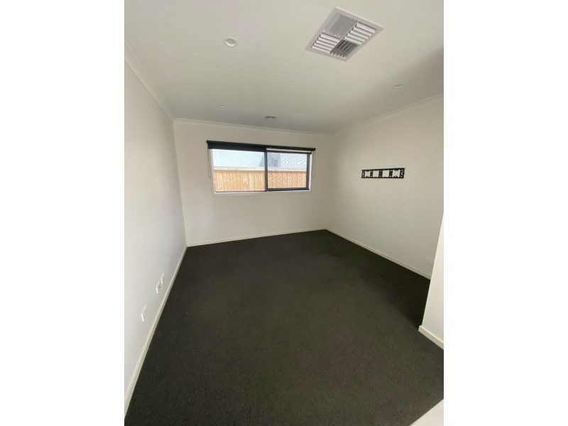 6 Ram Circuit, Wallan VIC 3756