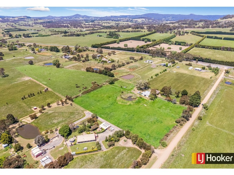 24 Wisemans Lane, Newham VIC 3442