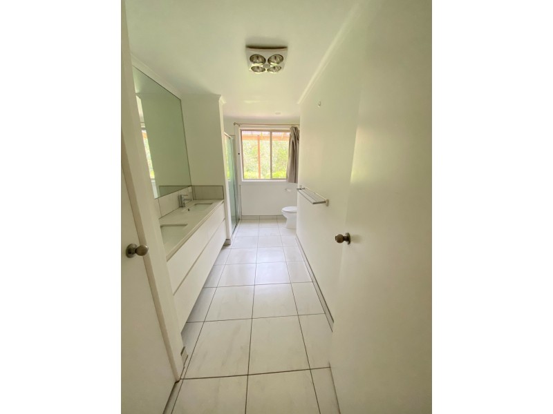 110 South Mountain Road, Upper Plenty VIC 3756