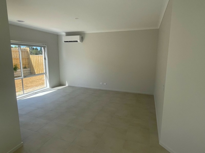 17 Hardhead Street, Wallan VIC 3756