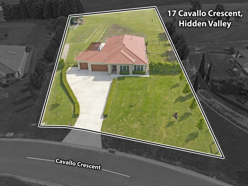 17 Cavallo Crescent, Hidden Valley VIC 3756