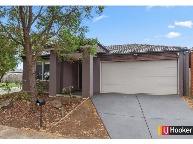 25 Maidenhair Drive, Wallan VIC 3756