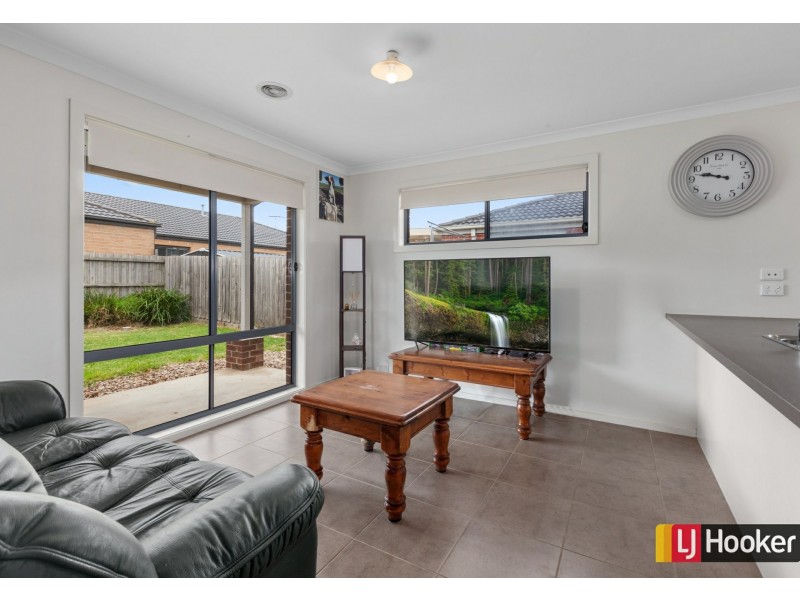 25 Maidenhair Drive, Wallan VIC 3756