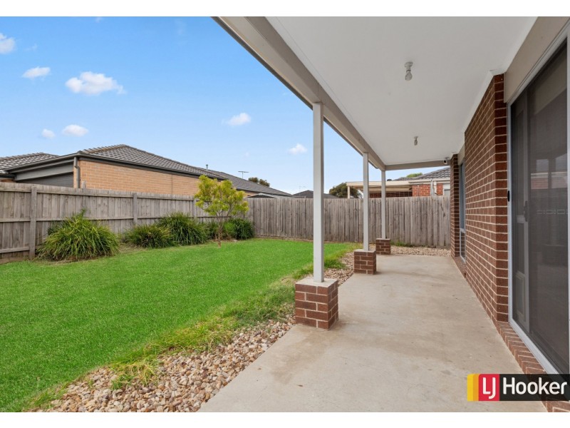 25 Maidenhair Drive, Wallan VIC 3756