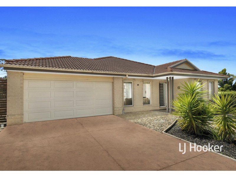 28 Carmelo Court, Hidden Valley VIC 3756