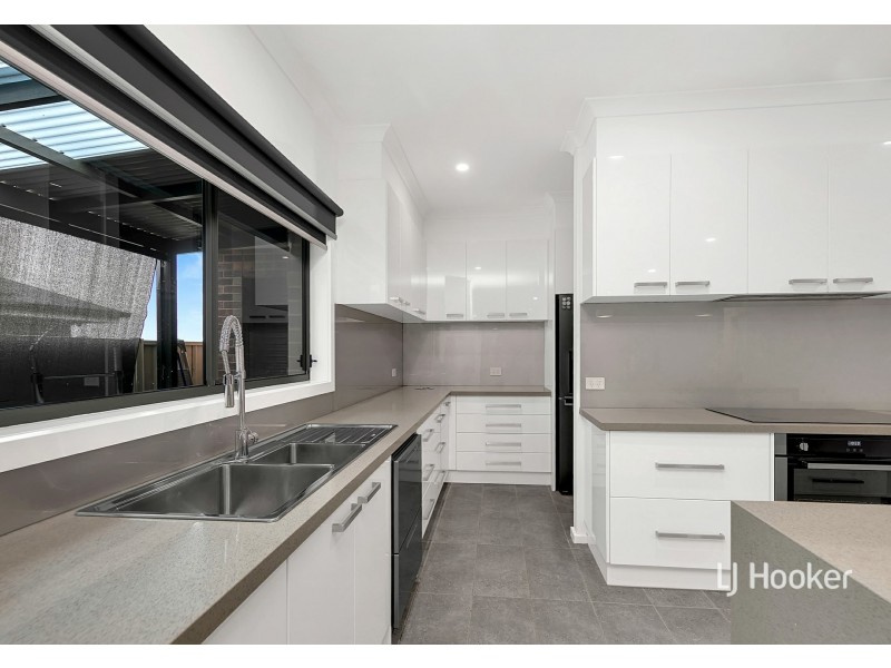 65 Viewhill Road, Kilmore VIC 3764