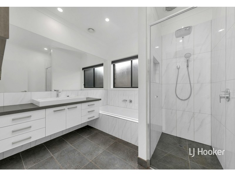 65 Viewhill Road, Kilmore VIC 3764