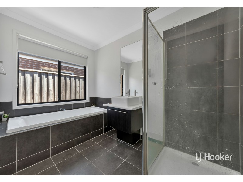 47 Maidenhair Drive, Wallan VIC 3756