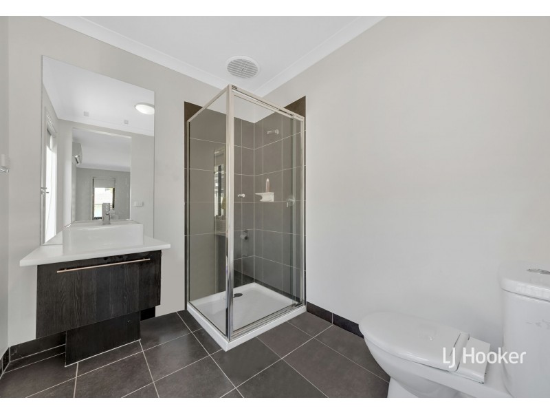 47 Maidenhair Drive, Wallan VIC 3756