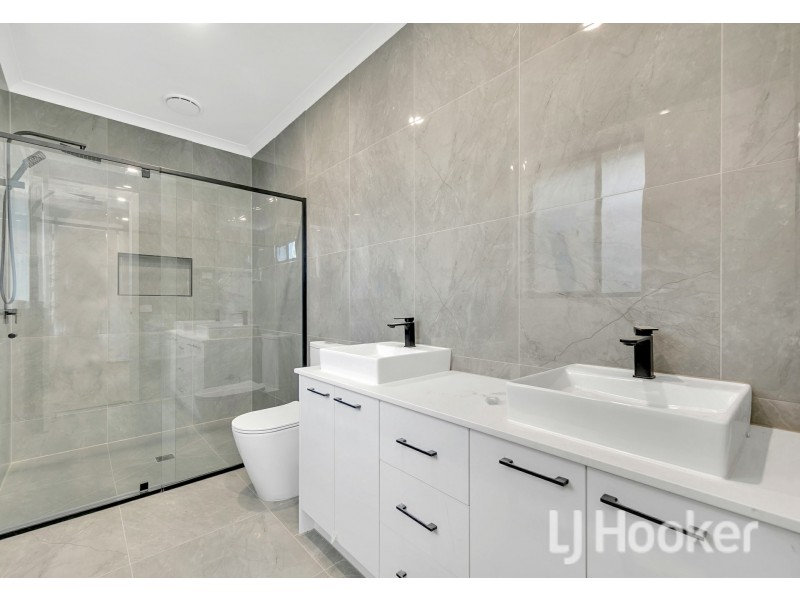 24 Egret Street, Beveridge VIC 3753