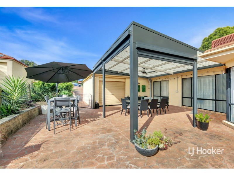 67 Valley Drive, Hidden Valley VIC 3756