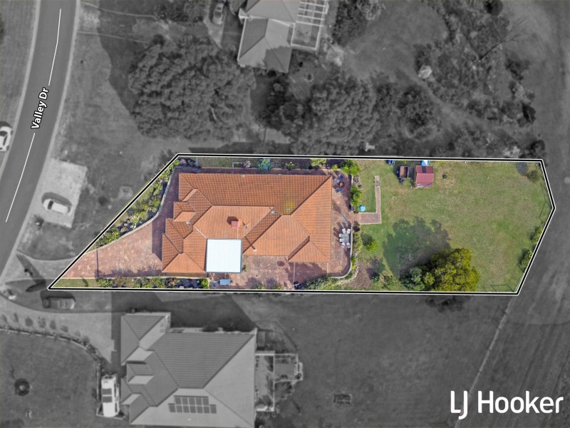 67 Valley Drive, Hidden Valley VIC 3756