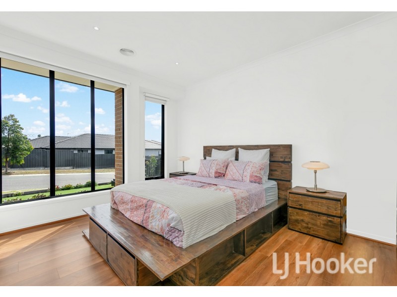 37 Appleberry Way, Wallan VIC 3756