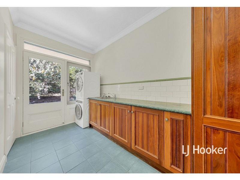 6 Bonnieview Court, Wandong VIC 3758