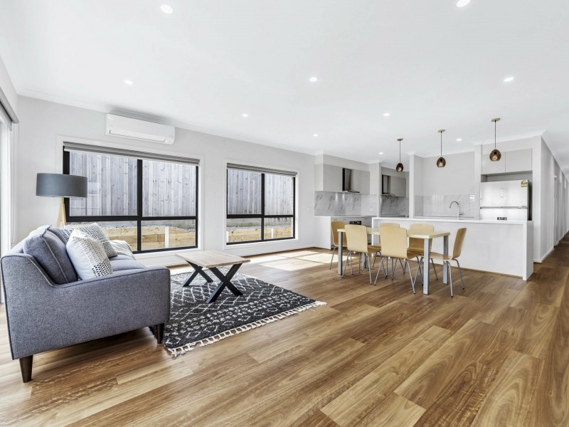 30 Hidcote Terrace, Wollert VIC 3750