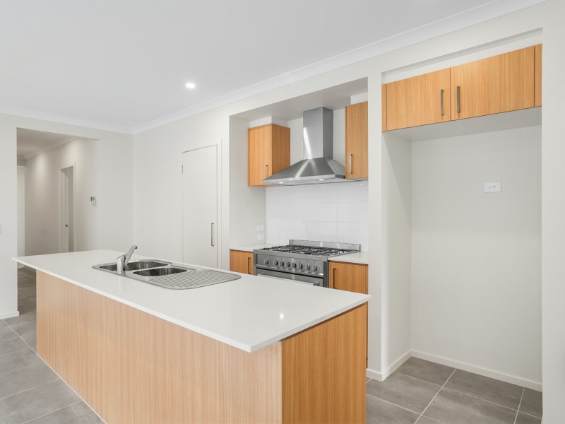 6 Freesia Drive, Wallan VIC 3756