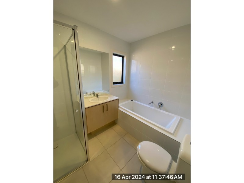 112 Newbridge Boulevard, Wallan VIC 3756