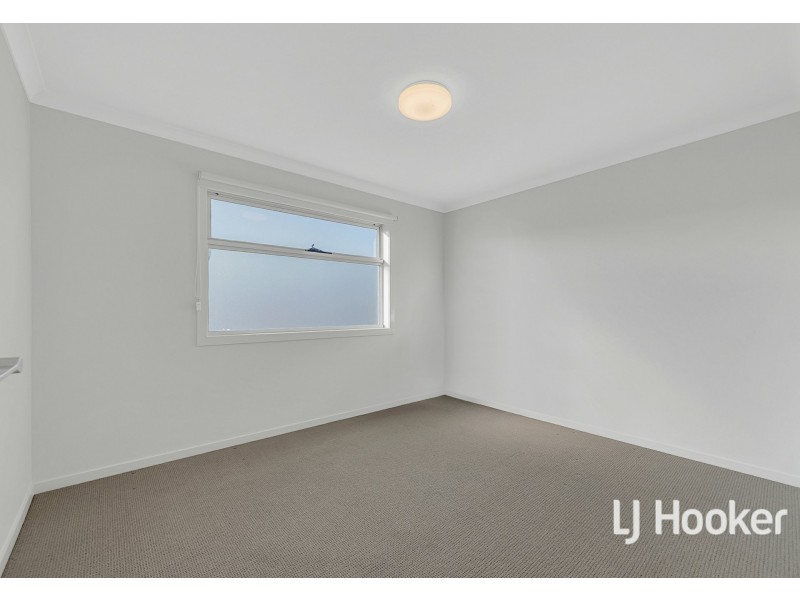 4 Wallflower Terrace, Wallan VIC 3756