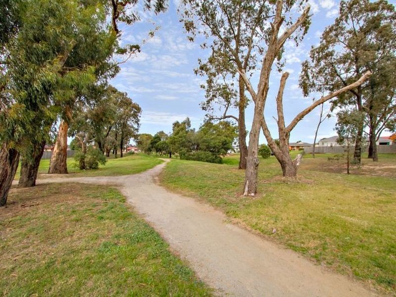 7 Brock Court, Wallan VIC 3756