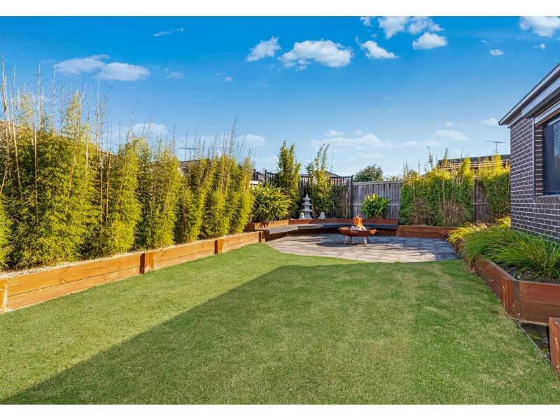 13 Cascade Avenue, Wallan VIC 3756