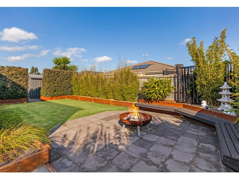 13 Cascade Avenue, Wallan VIC 3756