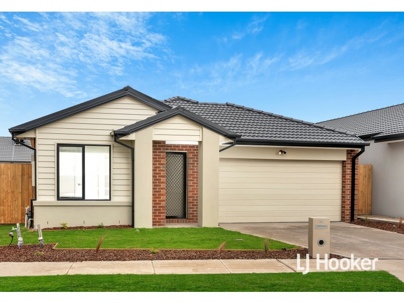94 Buckland Hill Drive, Wallan VIC 3756