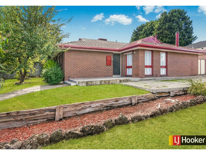 9 Coustley Close, Wallan VIC 3756
