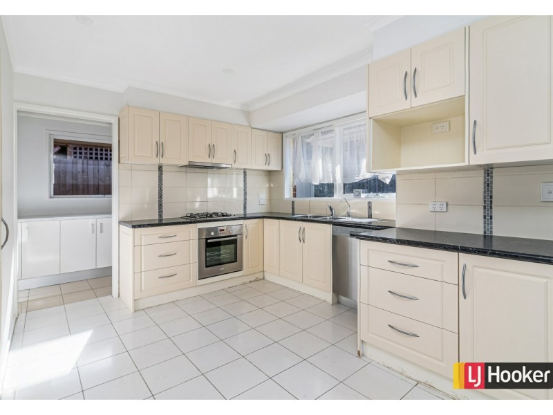 9 Coustley Close, Wallan VIC 3756