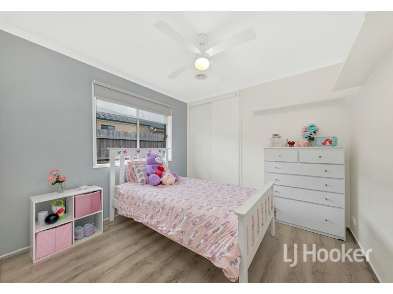 2 Wyatt Way, Wallan VIC 3756