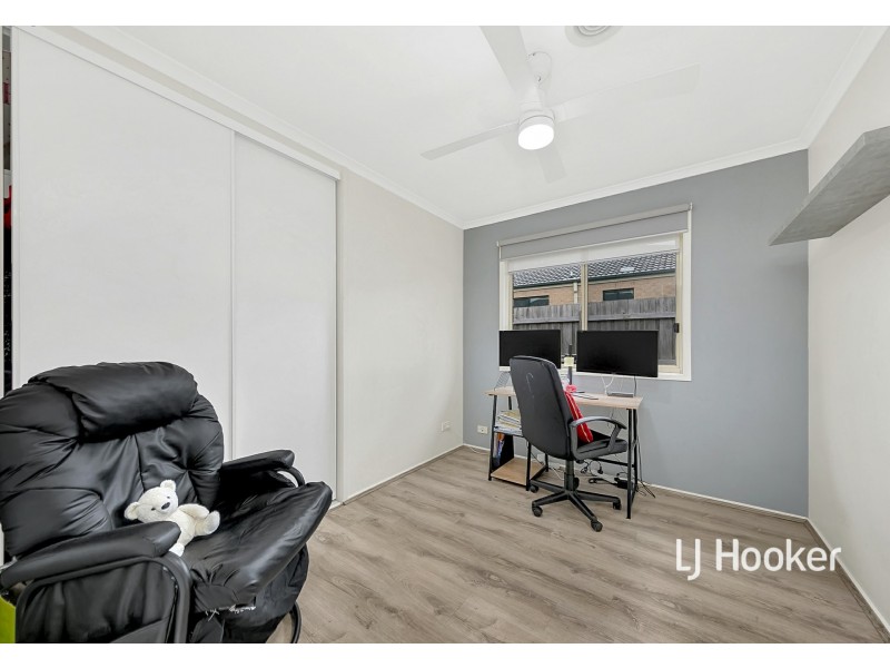 2 Wyatt Way, Wallan VIC 3756