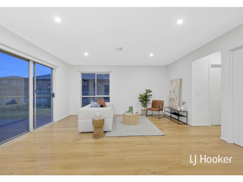 32 Bridgewater Parkway, Wallan VIC 3756