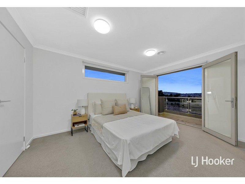 32 Bridgewater Parkway, Wallan VIC 3756