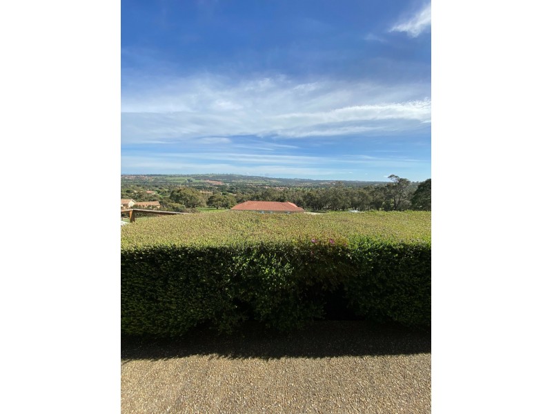 56 Eastern Ridge, Hidden Valley VIC 3756