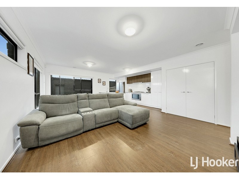 25 Plenty View, Beveridge VIC 3753
