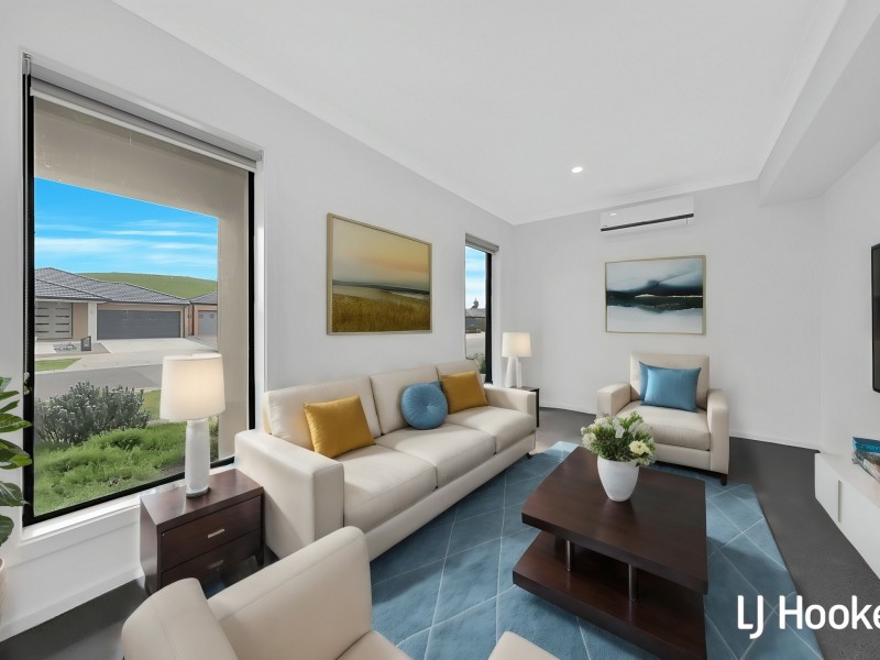 49 Blue Lake Drive, Wallan VIC 3756