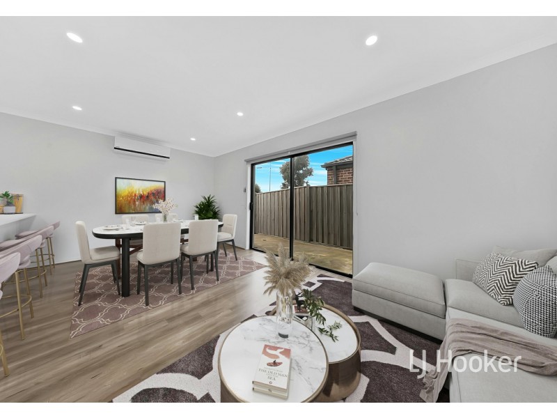 49 Blue Lake Drive, Wallan VIC 3756