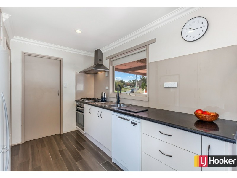 8 Catherine Court, Broadford VIC 3658