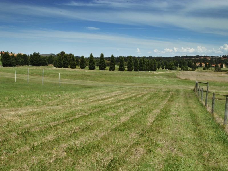 Lot 452 Valley Drive, Hidden Valley VIC 3756