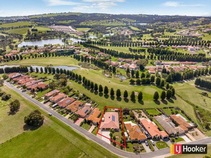 48 St Andrews Close, Hidden Valley VIC 3756