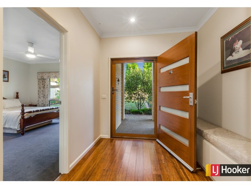 48 St Andrews Close, Hidden Valley VIC 3756