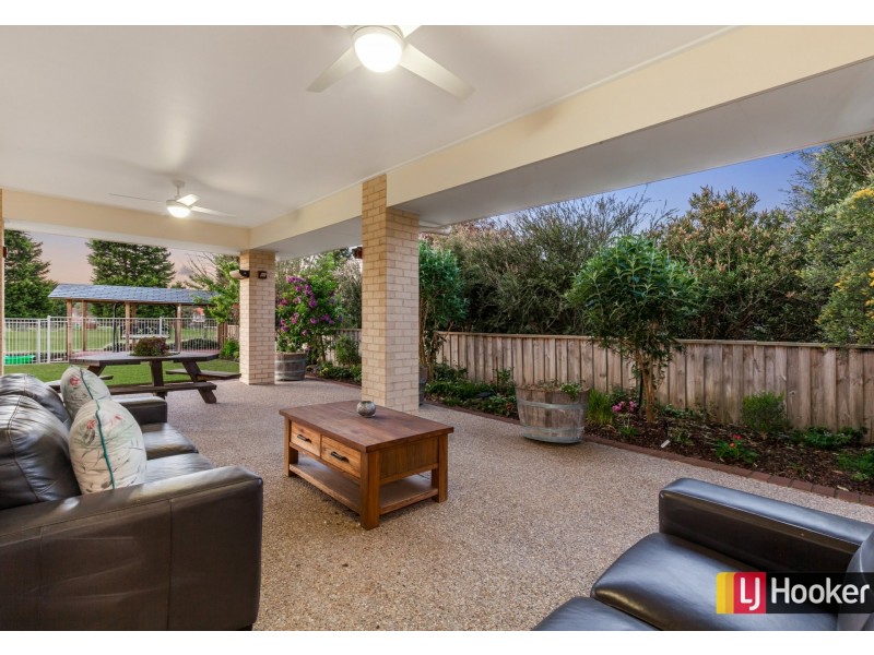48 St Andrews Close, Hidden Valley VIC 3756